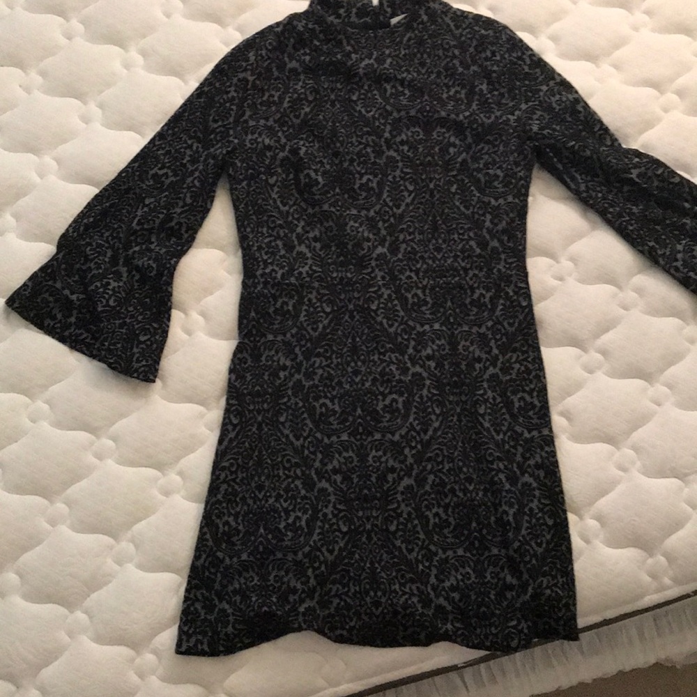 Size 8 high neck dress originally from the loft.